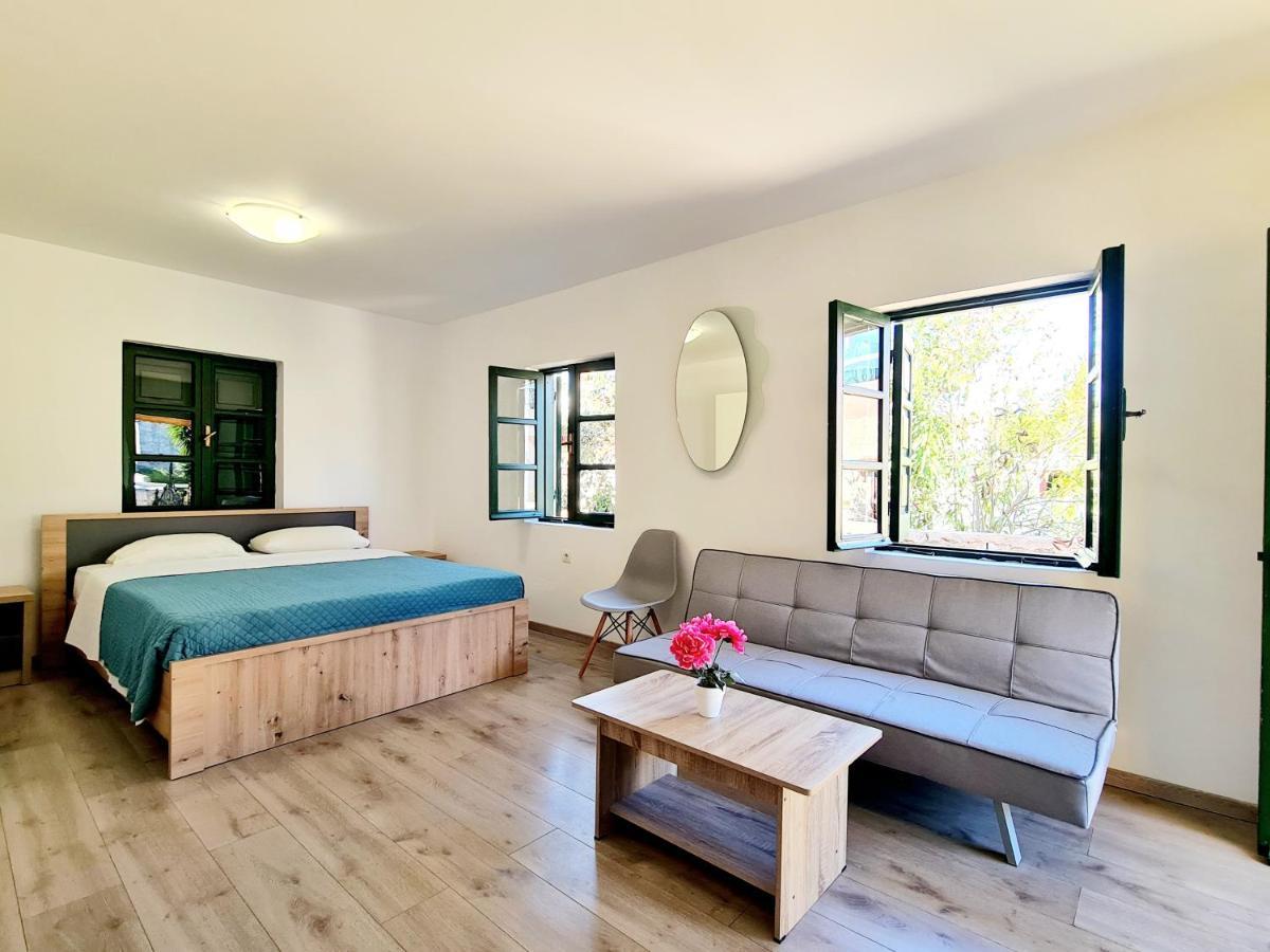 Piccolo Modern Suites Old Town Rhodes City Buitenkant foto